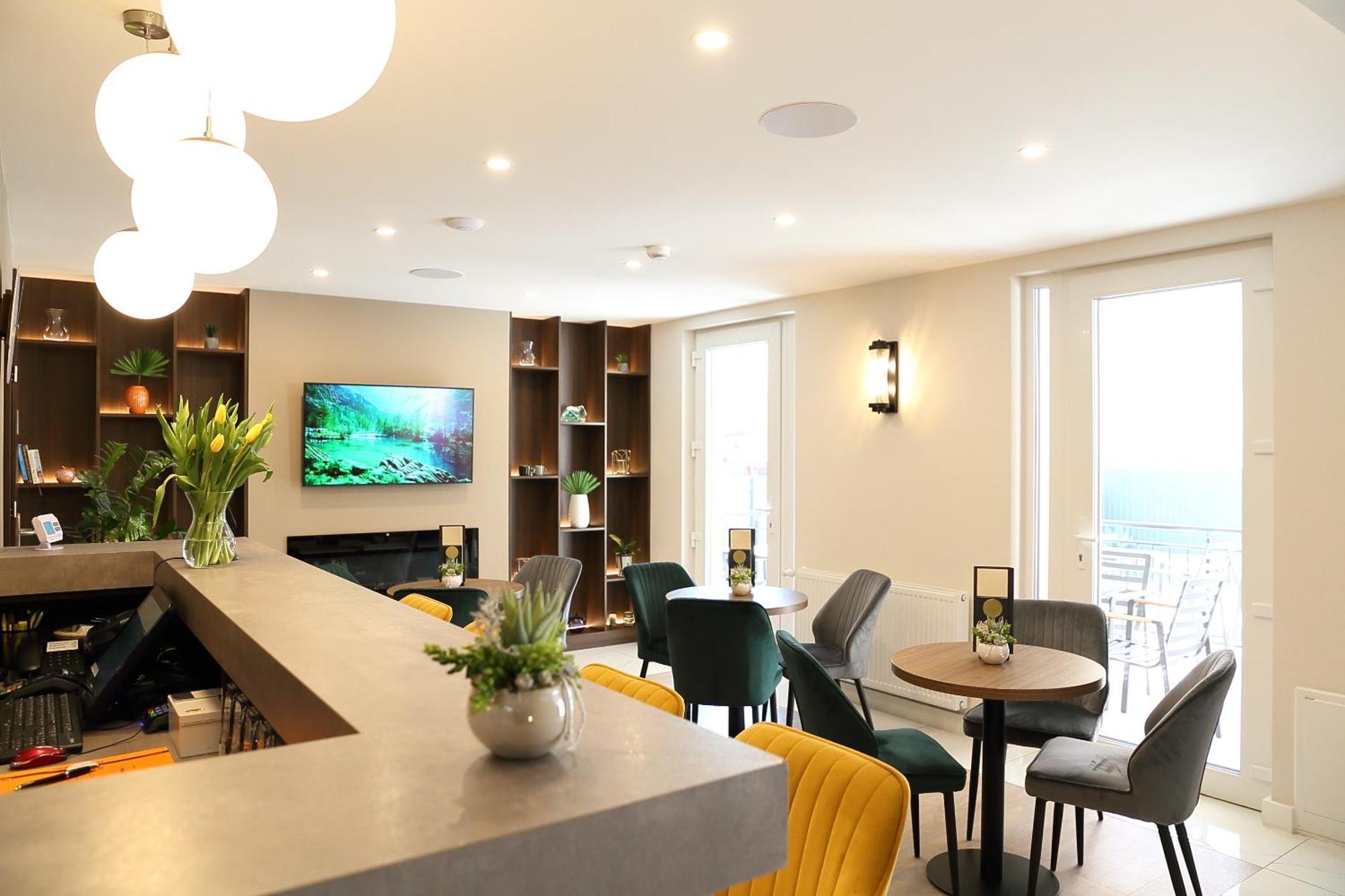 Hotel Crystal Hajduszoboszlo Luaran gambar