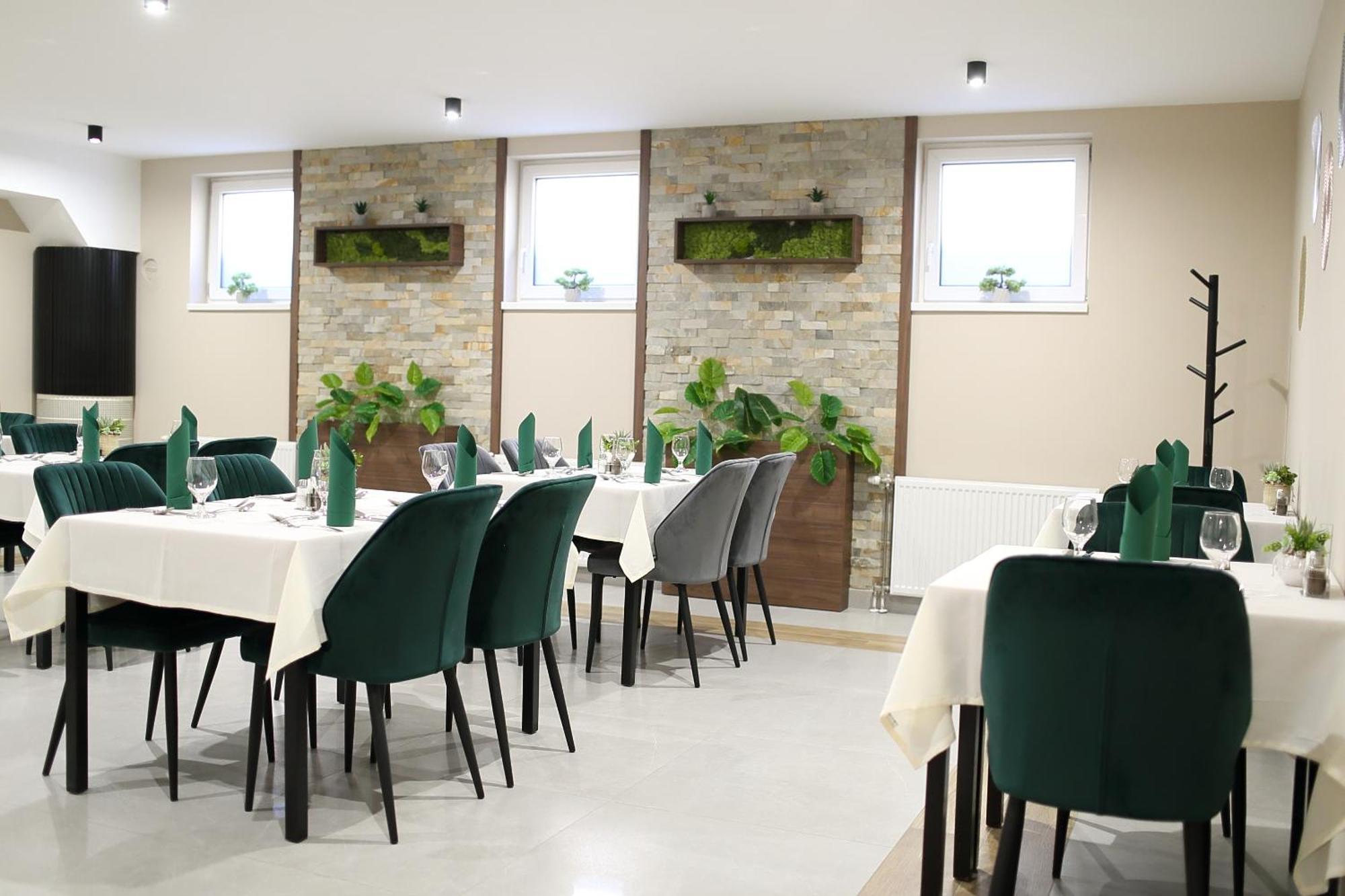 Hotel Crystal Hajduszoboszlo Luaran gambar