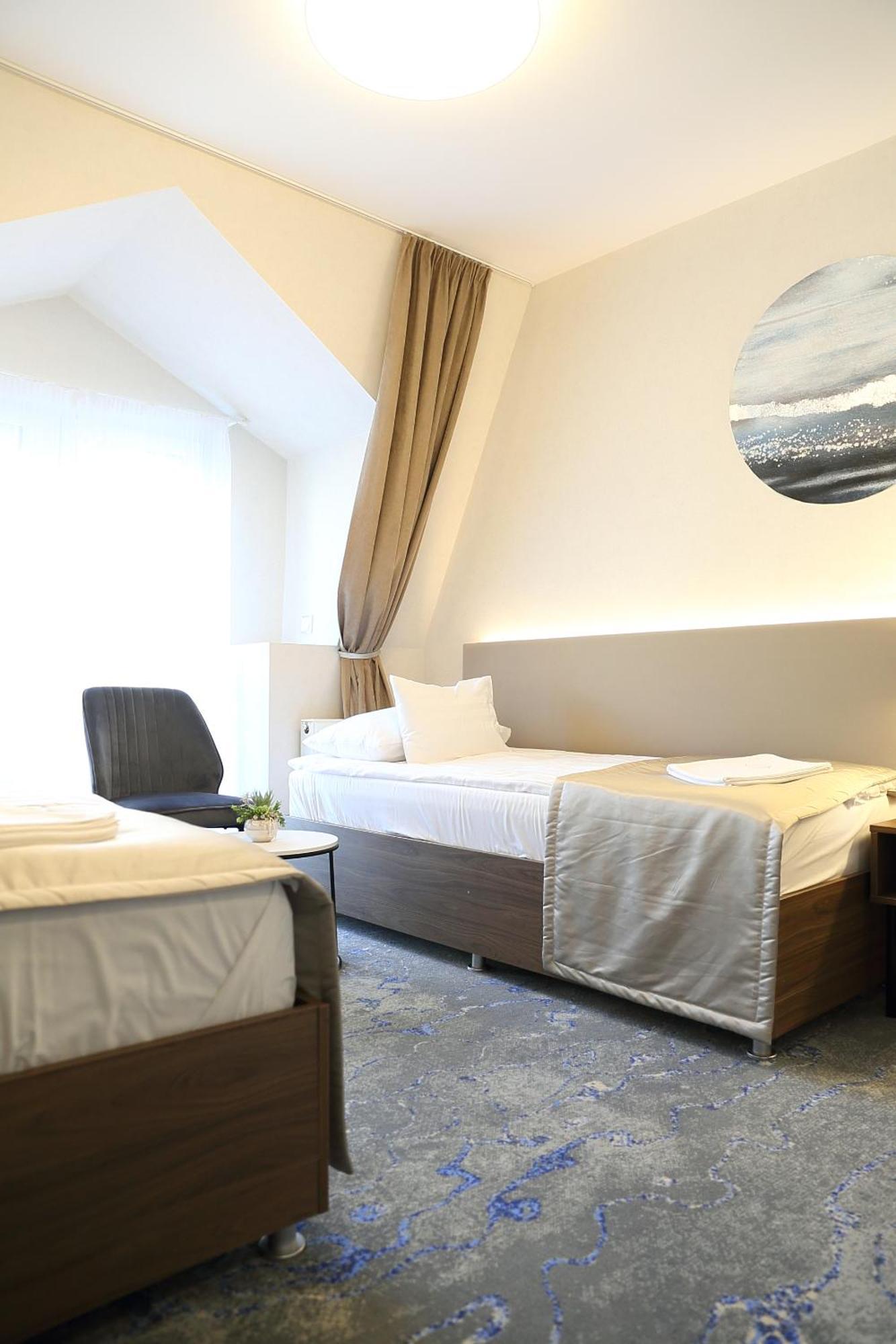 Hotel Crystal Hajduszoboszlo Luaran gambar