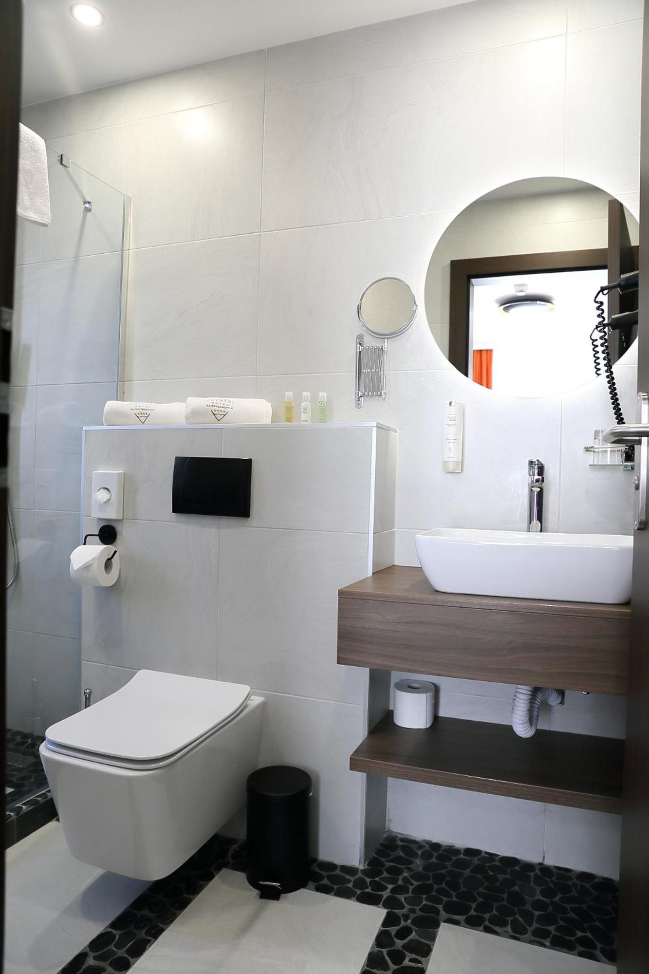 Hotel Crystal Hajduszoboszlo Luaran gambar