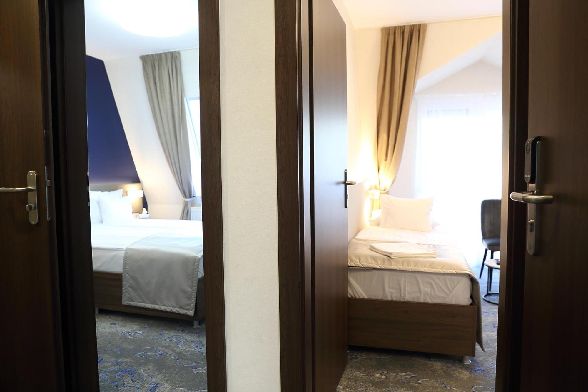 Hotel Crystal Hajduszoboszlo Luaran gambar